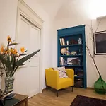 Del Parlamento Bed & Breakfast