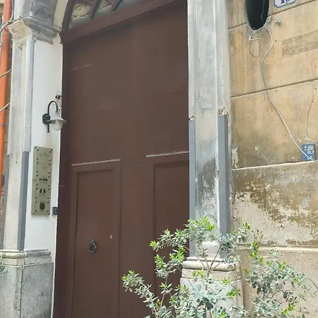 Del Parlamento Palermo