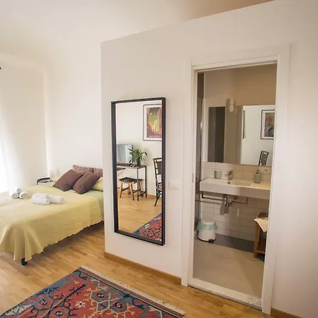 Del Parlamento Bed & Breakfast Palermo